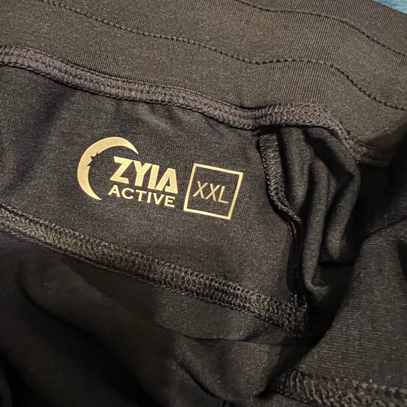 ZYIA cozy joggers - Picture 4 of 4